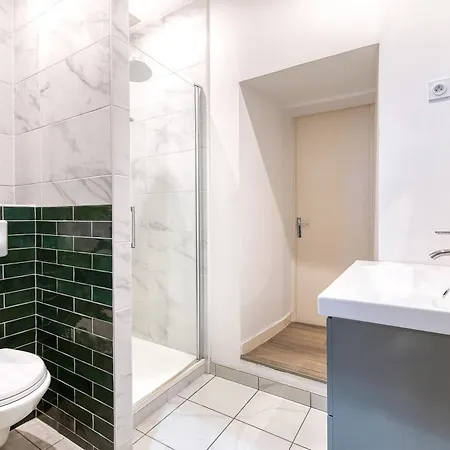 Atypical, Downtown, Fast Wi-fi - Le Cosy Pop Apartment Angers